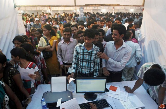 india-job-fair-2011-10-12-10-1-13