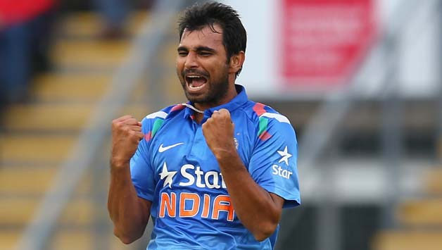 Mohammed-Shami-of-India-celebrates-bowling-Ian-Bell21