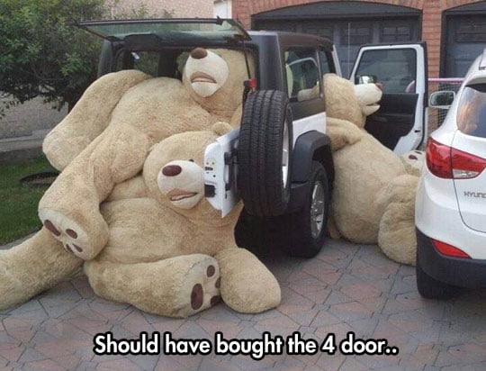 funny-giant-Teddy-bear-car-Jeep