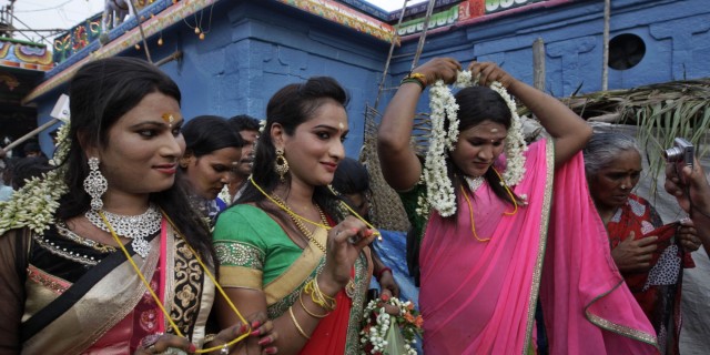 India Eunuchs Festival