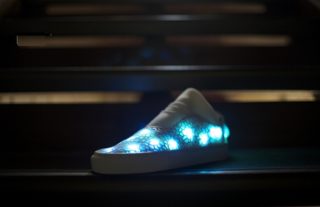 sosolo-smart-sneakers