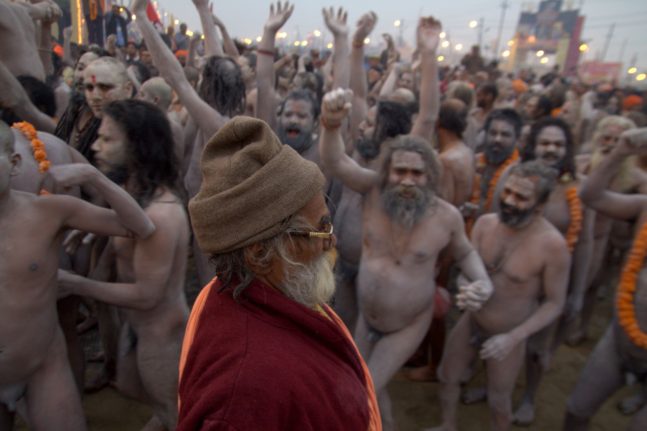 Cannibalism, Cannabis, Sex With Corpses, Nudity: Read About the Aghori  Sadhus Of Varanasi
