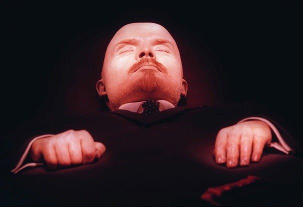 Lenin+embalmed1