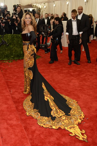 beyonce-+givenchy2