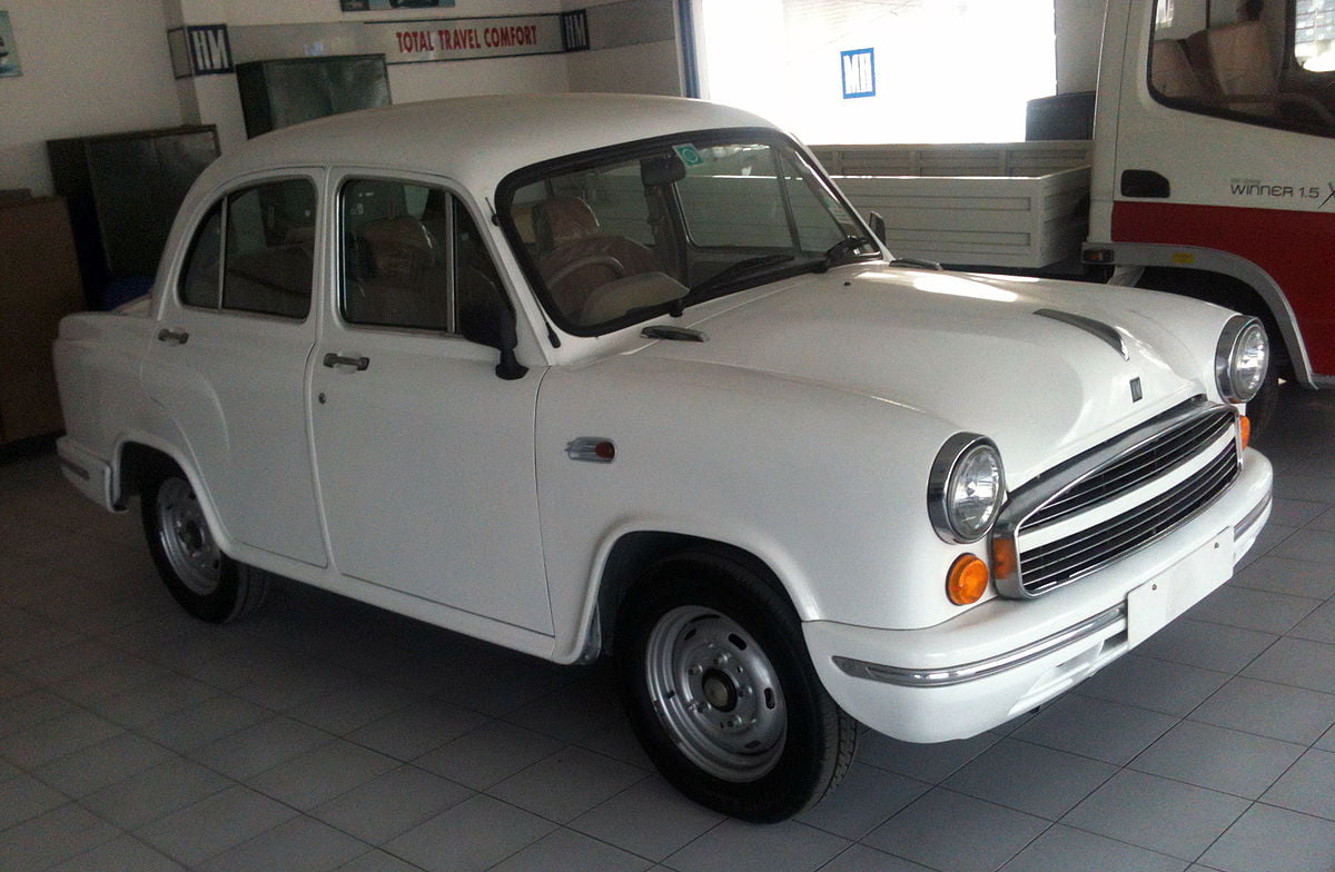 2013_Hindustan_Ambassador_Grand_in_a_showroom.
