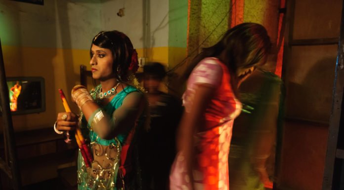 Launda Naach: Men Dress As Women & Dance In Front Of Sexually Hungry Men in Bihar launda naach
