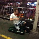 begpackers-thai-violin-ImSoloTraveller