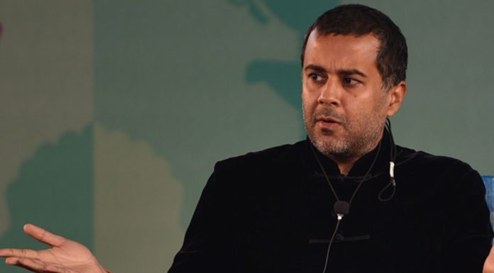 Demystifying A Chetan Bhagat Fan
