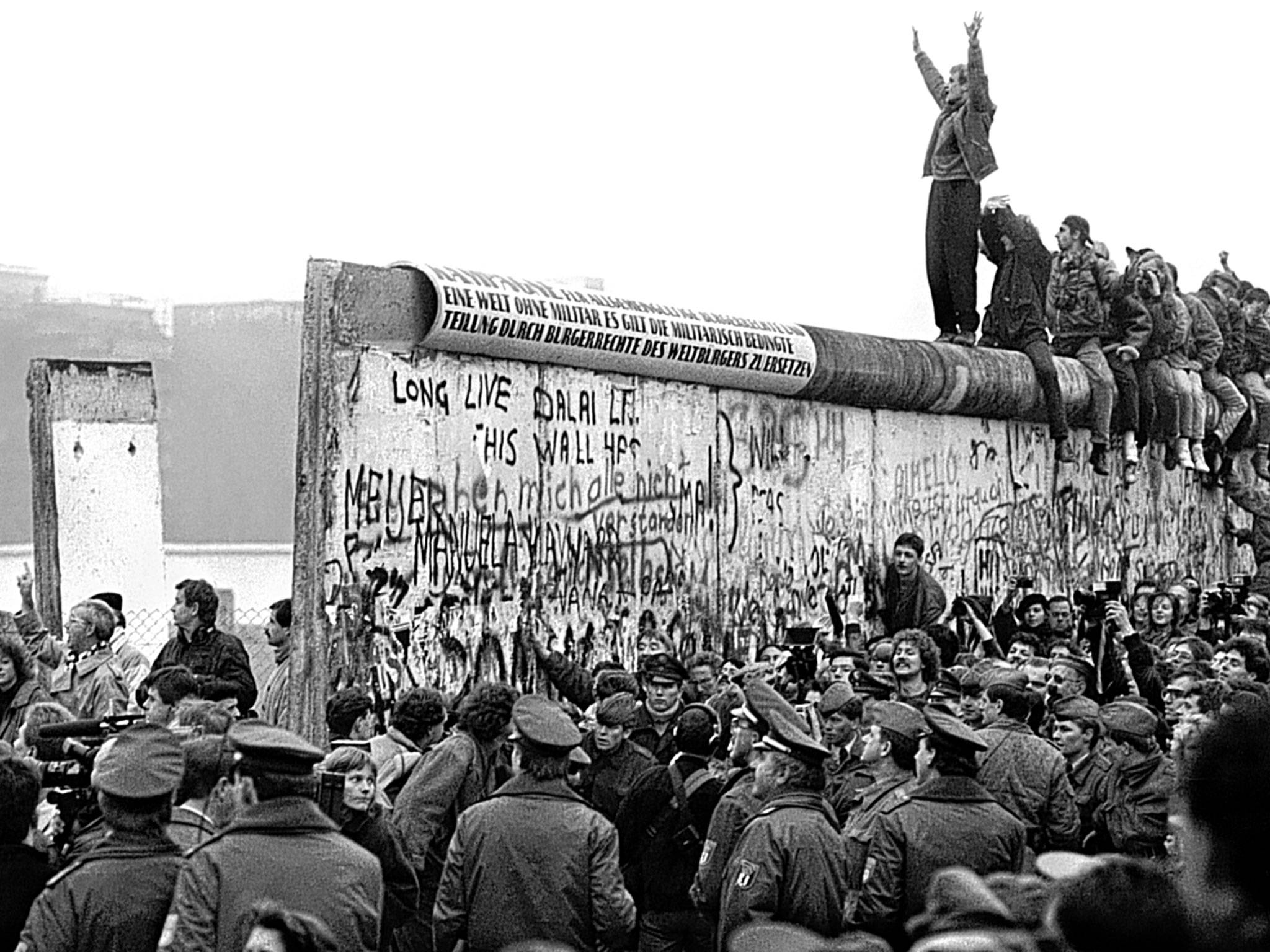 Years Ago The Berlin Wall Came Crashing Down We Take You Back In Time