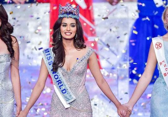 Should We Do Away With Beauty Pageants? Our Bloggers Fight It Out: FlippED beauty pageants