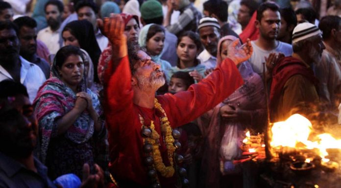 A Glimpse Into The Mystic Life Of A Sufi Pilgrim: Islam’s Mesmerising & Peaceful Way Of Life