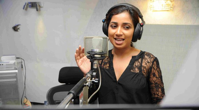 Does Playback Singing Need To Be A Thing Of The Past? playback singing