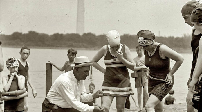 In Pics: History Of Swimsuits Which Began From Sea Side Walking Gowns in 1900s history of swimsuits