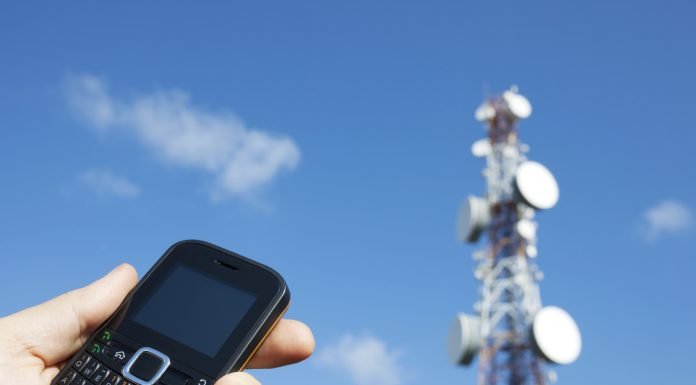 Demystified: Does Radiation From Rooftop Mobile Towers Really Cause Cancer?