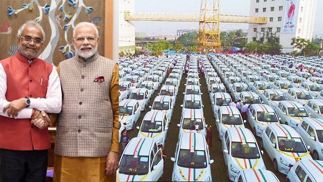 Meet Billionaire Diamond Merchant Savji Dholakia Who Gives 600 Cars As Diwali  Gifts