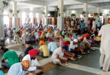 Dedicated Langars To Feed Protesting Farmers: Delhi Gurudwaras Extend A Helping Hand Delhi Gurudwaras