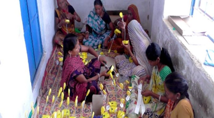 This IIT-B Professor Is Making Remote Villages In India Energy Self-Sufficient & Creating Livelihood For Rural Women