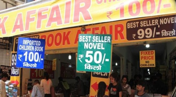 Here’s How You Can Get Cheap Course Books In Delhi As A DU Fresher