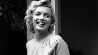 Marilyn Monroe dead
