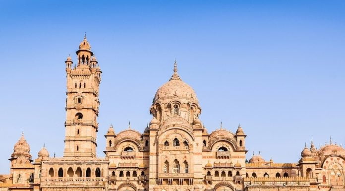 In Pics: This Little Known Historical Structure In Gujarat Is Four Times The Size Of The Buckingham Palace