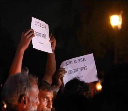 People Stage Silent Protests Against Revocation Of Article 370 At Jantar Mantar