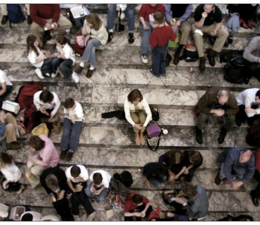 Indian Millennial Men Are Shutting Themselves In For Days At A Stretch, Enjoying Urban Isolation urban isolation