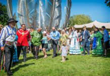 Irish People Raise Approx $4 Million To Repay A 173 Year Old Favour By Native Americans