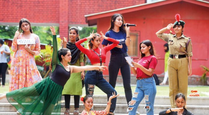 Breakfast Babble: How It Feels To Be A Part Of Cultural Society In Delhi University? delhi university
