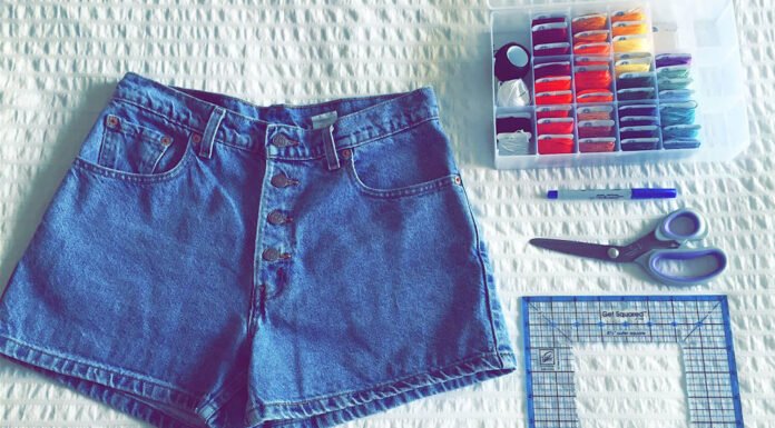 In Pics: These Posters Prove That Only Indians Have Innovative Ways To Recycle Their Used Clothes