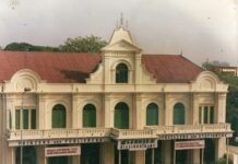 India’s Oldest Bookshop Has Been In Existence Since 1844 oldest bookstore of India