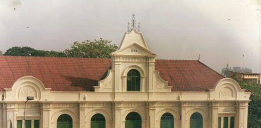 oldest bookstore of India