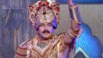 Manoj Tiwari Acts In Ayodhya’s Ramlila, Casually Says ‘Ek Second Ek Second’, People Find It Insulting To The Play’s Sanctity