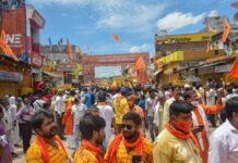 Hindu Procession Vel Yatra Gets Entangled Between COVID-19 Precautions And Hindutva Politics In Tamil Nadu