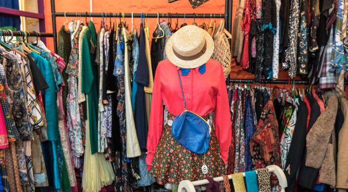 We Handpicked Some Indian Instagram Pages To Get Your Thrift Shopping In Place