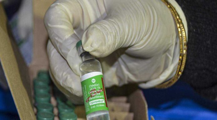 भारत ने बांग्लादेश को 20 लाख टीके भेजे, पाकिस्तान को भी चाहिए भारतीय वैक्सीन