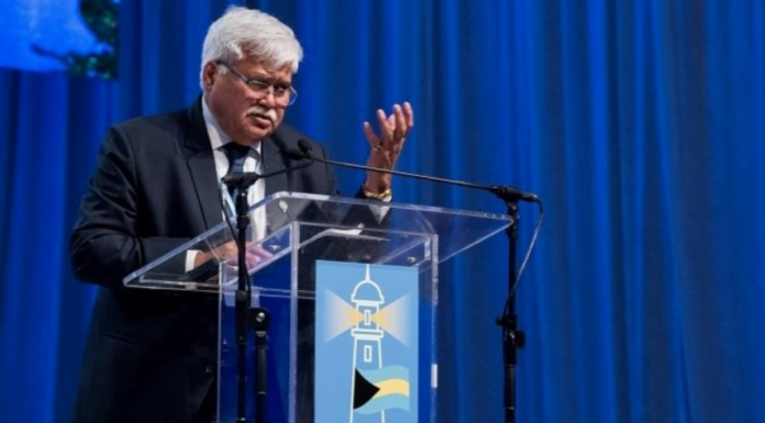 Government Plans A ‘Touchless’ Vaccination Process, With Aadhaar-Based Facial Recognition