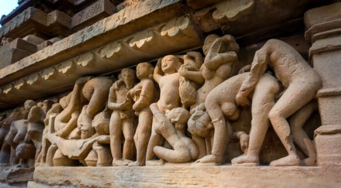 कामसूत्र से लेकर फिफ्टी शेड्स तक, बीडीएसएम् के इतिहास और उत्पत्ति को जानें