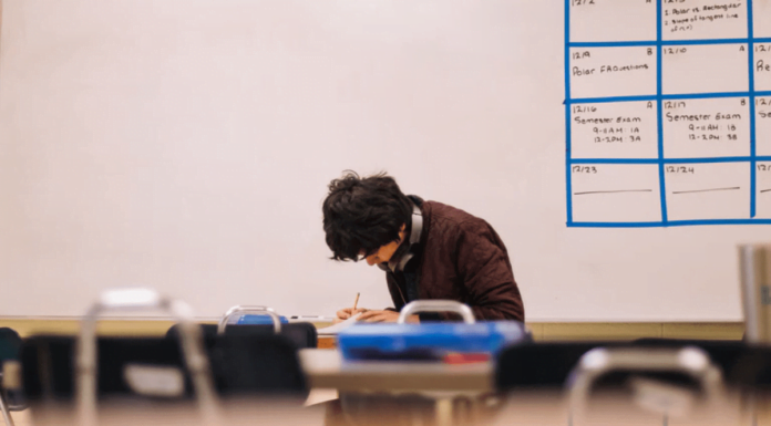 #CancelBoardExams2021 Trends After COVID-19 Cases Increase In India #CancelBoardExams2021