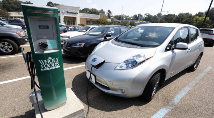 рдХреНрдпрд╛ рд▓рд┐рдерд┐рдпрдо рдирдпрд╛ рддреЗрд▓ рдмрди рд░рд╣рд╛ рд╣реИ?