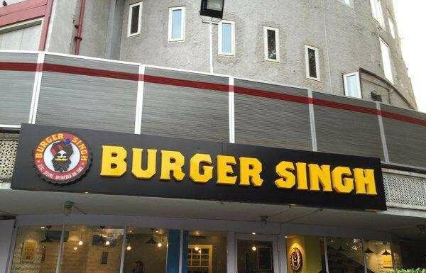 एक 98 स्क्वायर फुट शॉप में 30 लाख रुपये के साथ शुरू हुआ, बर्गर सिंह 26 करोड़ रुपये के कारोबार के साथ 28 आउटलेट तक बढ़ गया है, ग्लोबल चेन बर्गर किंग के साथ प्रतिस्पर्धा करते हुए