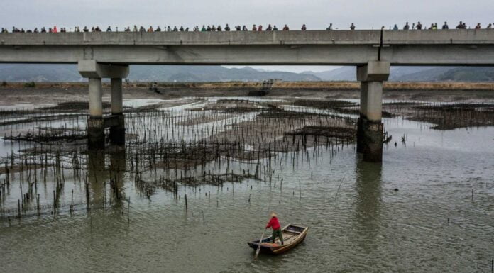 This Tourist Destination In China Is Fake