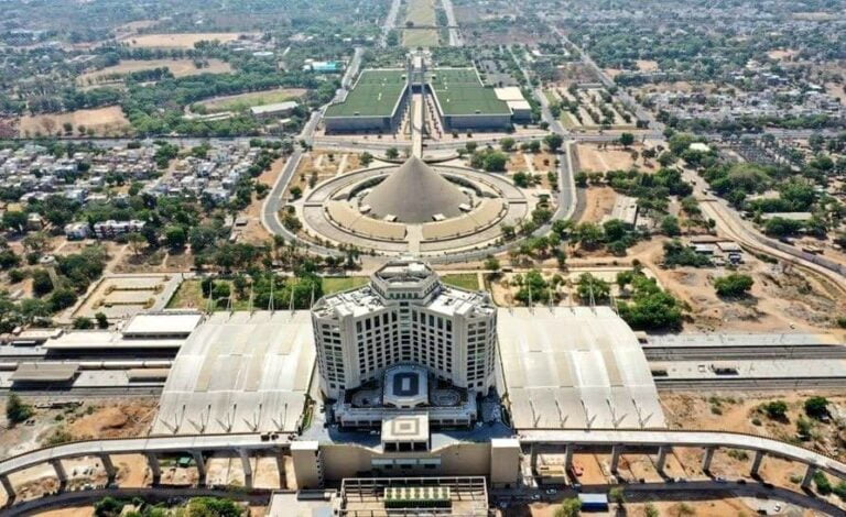 in-pics-redeveloped-world-class-gandhinagar-capital-station-to-be