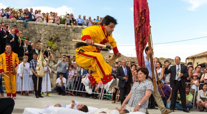 In Pics: Strange Customs From Around The World