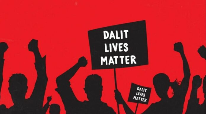 रिसर्चड: भारत में जाति-विरोधी दलित कलाकारों का उदय जो संगीत के माध्यम से विरोध करने में विश्वास करते हैं