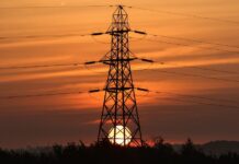 चीन बिजली संकट: भारत के लिए अच्छा या बुरा