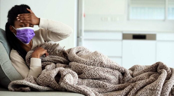 рдУрдорд┐рдХреНрд░реЛрдг рдФрд░ рд╕рд╛рдорд╛рдиреНрдп рд╕рд░реНрджреА рдХреЗ рдмреАрдЪ рдЕрдВрддрд░ рдХреЛ рдХреИрд╕реЗ рдЬрд╛рдиреЗрдВ, рдЗрд╕ рдмрд╛рд░реЗ рдореЗрдВ рд╡рд┐рд╢реЗрд╖рдЬреНрдЮ рдмрддрд╛рддреЗ рд╣реИрдВ Omicron Common Cold