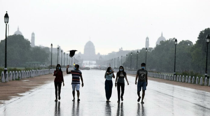 Breakfast Babble: It’s Better To Be An Outsider In Delhi Than Being A Delhiite delhi
