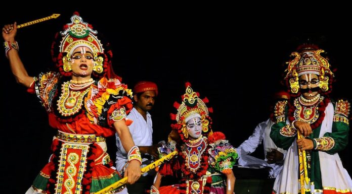 10 Traditional Indian Folk Media Forms That You Might Have Not Been Aware Of