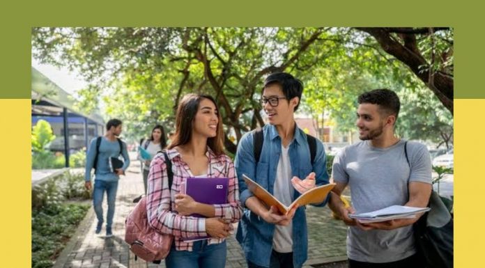 Breakfast Babble: The Joys Of Offline College After Two Years Online offline college