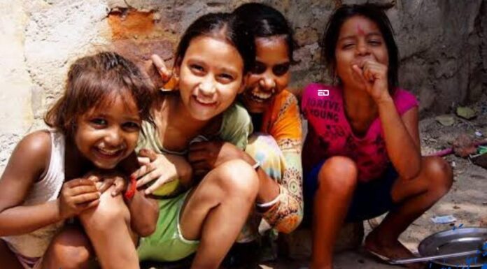 Is Delhi’s ‘Slum Walking Tour’ With A ₹1800 Ticket For Real? Delhi Slum Walking Tour